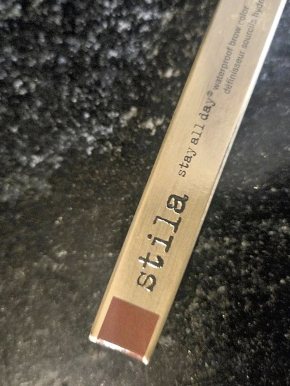 stila Stay All Day Waterproof Liquid Eyeliner Waterproof Liquid Eyeliner Brown